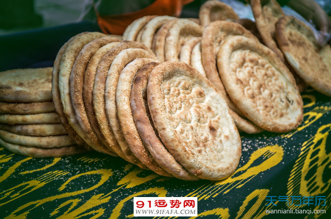 古尔邦节是哪个民族的传统节日 古尔邦节的传统美食有哪些