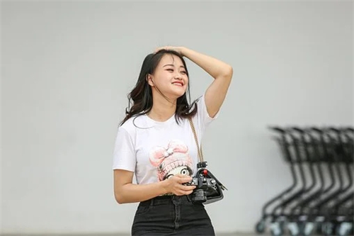 属鼠人2021年戴什么饰物好,生肖鼠今年戴什么最